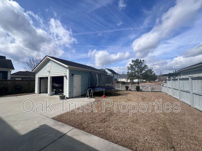 Foto del edificio - 244 Great Lawn Dr