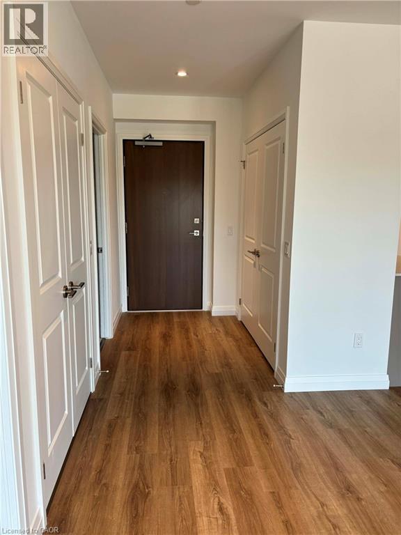 Building Photo - 525 New Dundee Rd