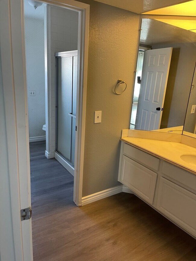 Foto del edificio - Stunning Newly Renovated Single-Family Home with Panoramic Views in Prestigious Walnut Neighborhood