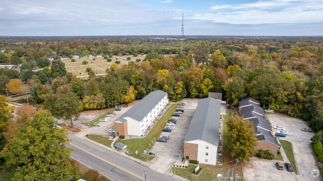 Aerial Photo - Chancellor on 5th