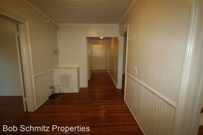 Building Photo - 3 br, 2 bath House - 805 Buchanan Blvd