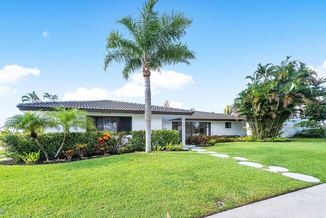 Foto del edificio - 1200 SW 8th St