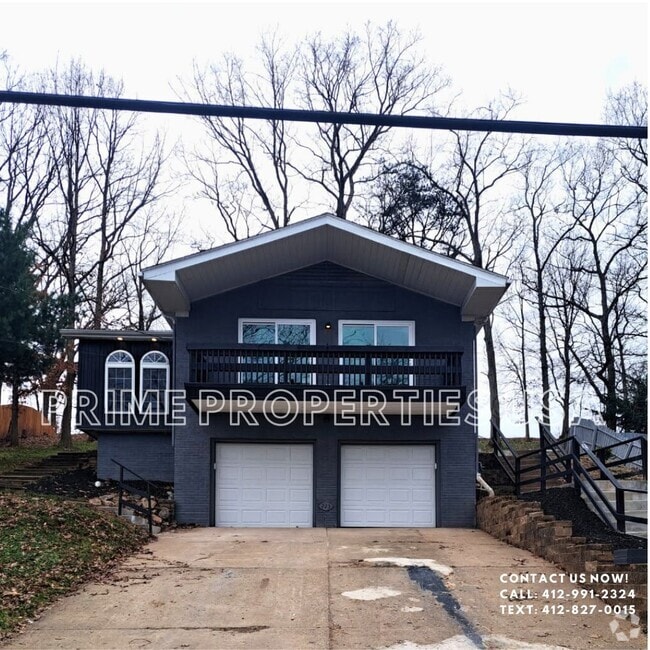 Building Photo - 223 Columbia Dr