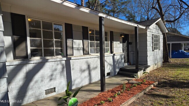 Foto del edificio - 512 Woodward Ave