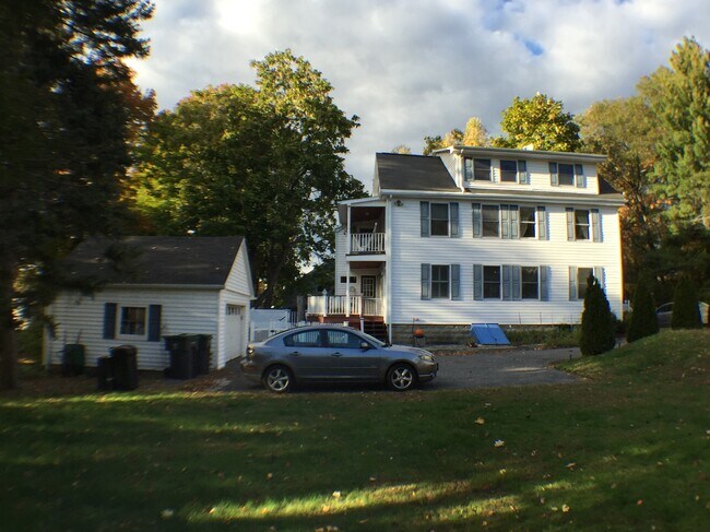Foto del edificio - 5 Linwood Rd