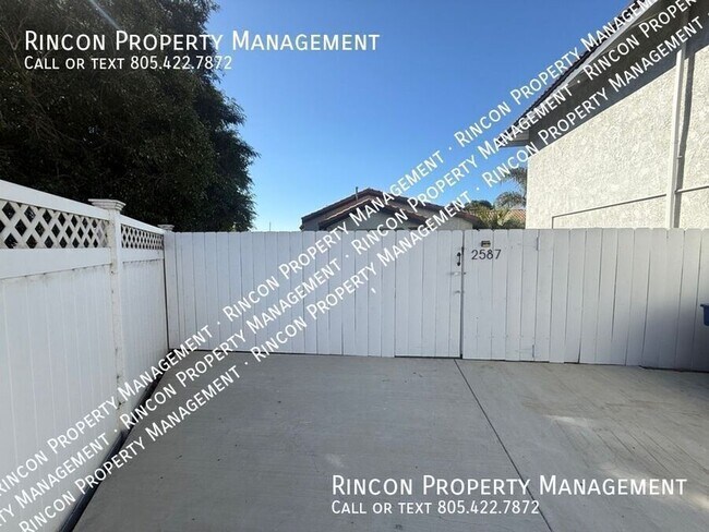 Building Photo - 2587 Warbler Ave