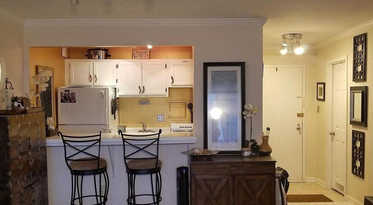 1836 Metzerott Rd Unit 2016, Adelphi, MD 20783 Condo for Rent in