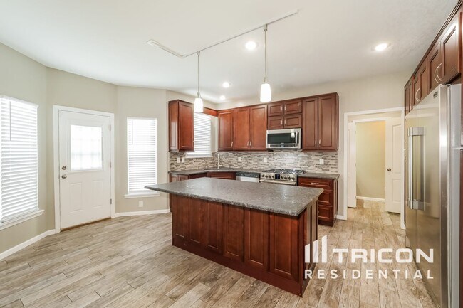 Foto del edificio - 17534 W 158th Terrace