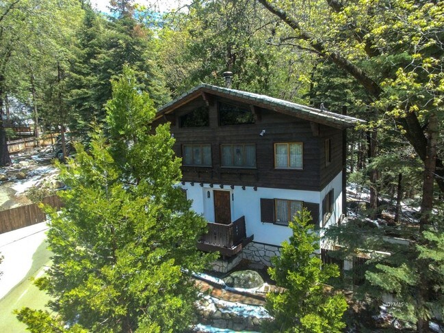 Building Photo - fulltime rental in Fern Valley IDyllwld