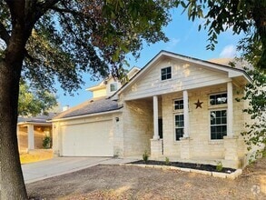 Building Photo - 1901 Brentwood Dr