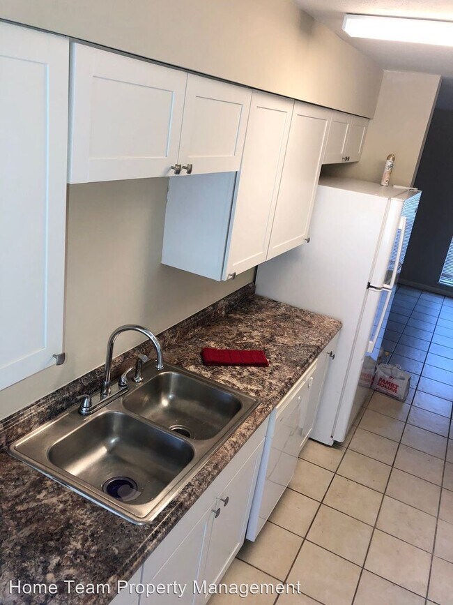 Foto del edificio - 2 br, 1 bath House - 3997 SE 17th Ct Apt C