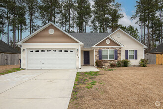 Building Photo - 713 Savannah Dr