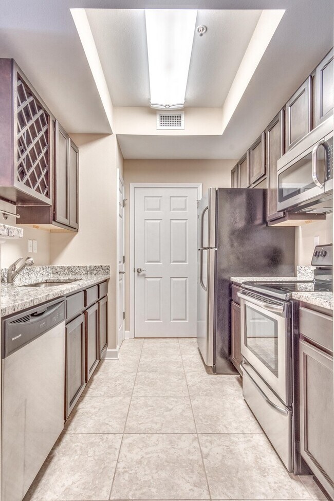 Foto del edificio - The Residences at Cypress Preserve Luxury 2B/2B Apartment in FWB in Pristine Nature Setting! ** 1...