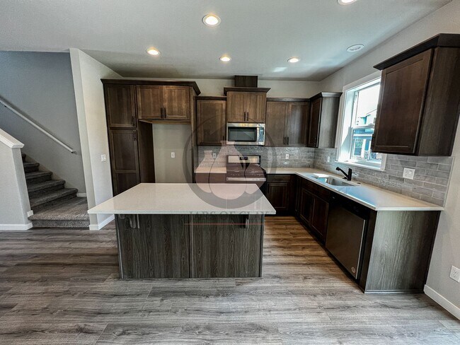 Foto del edificio - Beautiful Home in South Salem Available Now