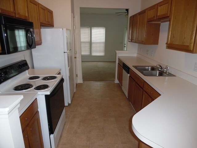 Foto del edificio - Exclusively offered by MUSE REALTY, LLC
