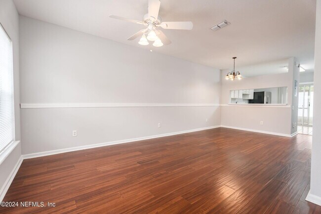 Building Photo - 8230 Dames Point Crossing Blvd