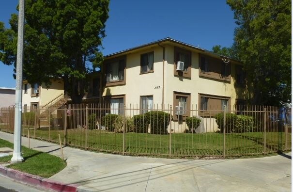 Foto del edificio - 14913 Hartland St