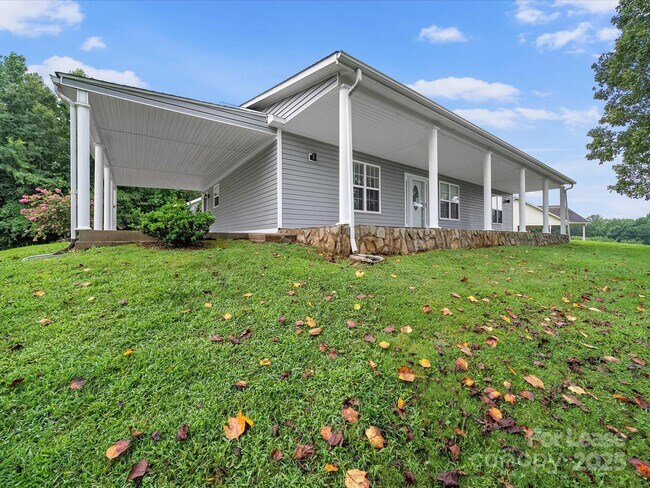 Foto del edificio - 1585 Nathanial St