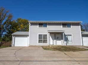 Building Photo - 3205-3207-3207 Mexico Gravel Rd
