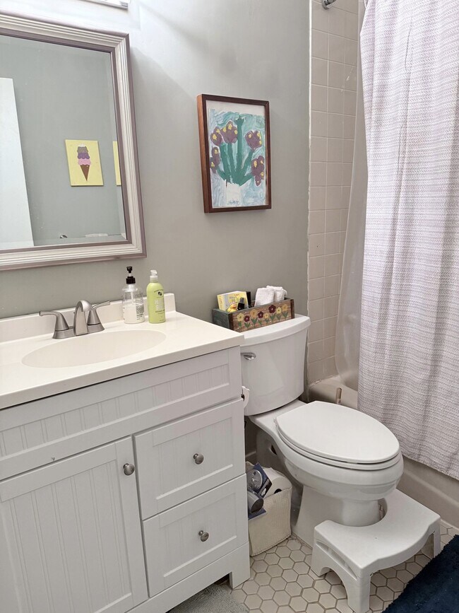 Baño privado - 126 Coccio Dr