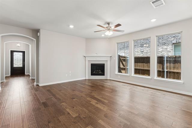 Building Photo - 1104 Milfoil Dr