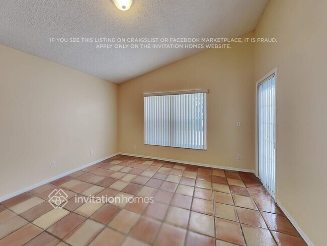Foto del edificio - 18206 SW 4th St