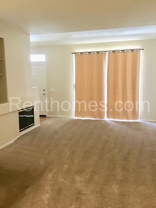 Foto del edificio - Carmel Valley, 4155 Via Candidiz--2 Story ...