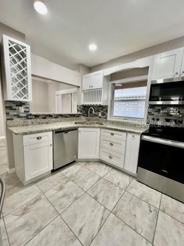 Foto del edificio - 1407 Lyonshire Dr