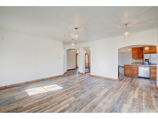 Foto del edificio - 6820 Willow Vista Ct