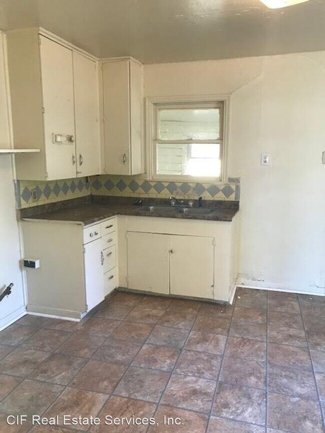 Building Photo - 2 br, 1 bath House - 4013 Shelby Ave