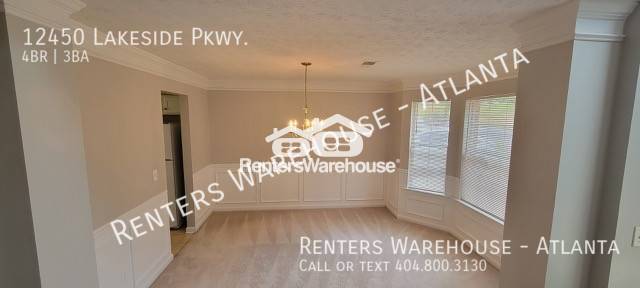 Foto del edificio - Stunning 4 Bedroom 2.5 Bath Lakeside Home ...