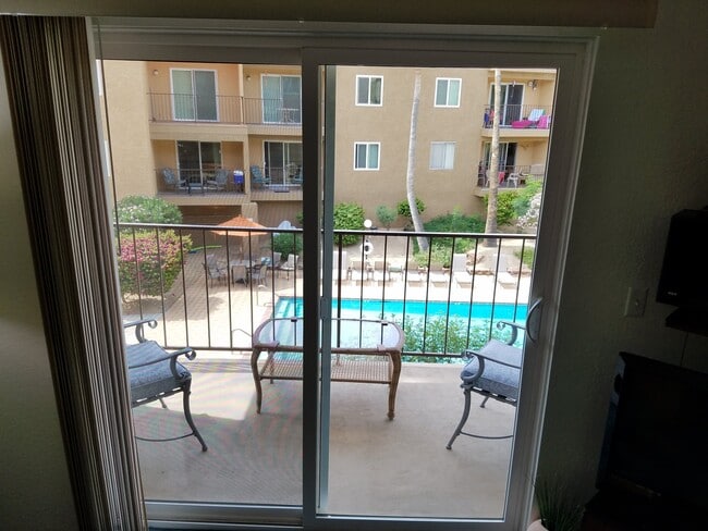 Building Photo - 276 Lake Havasu Ave