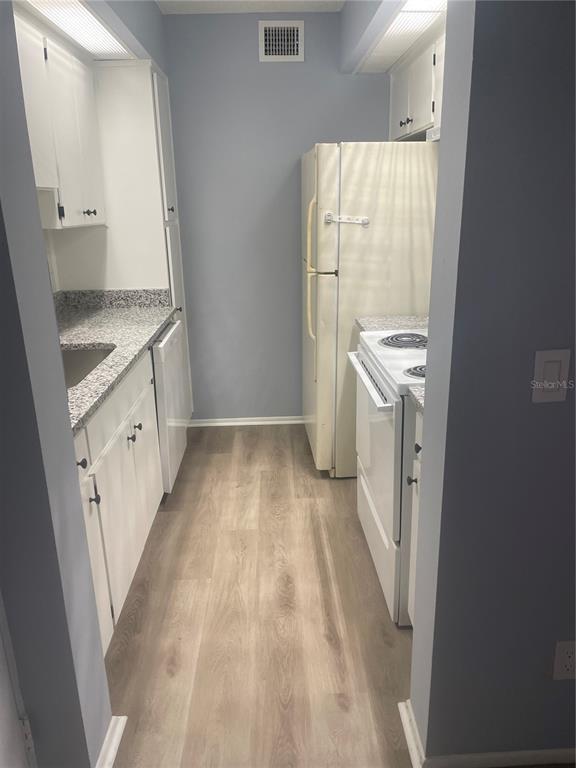 Foto del edificio - 4411 Shady Terrace Ln