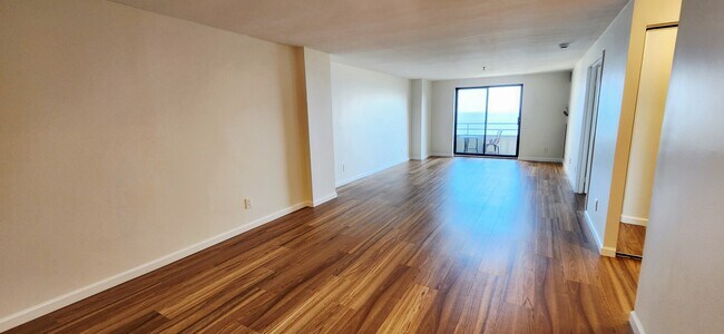 Foto del edificio - 382 Ocean Ave