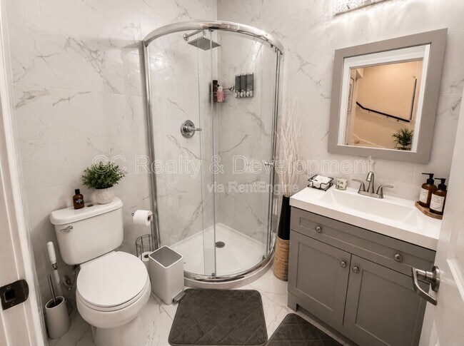 Foto del edificio - 2503 S Calumet Ave