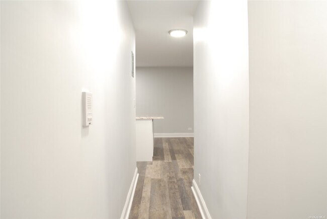 Building Photo - 141-21 Union Tpke