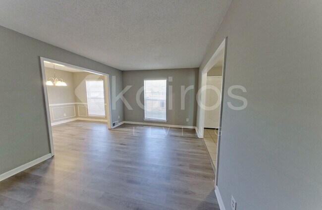 Foto del edificio - 2785 Clearbrook St