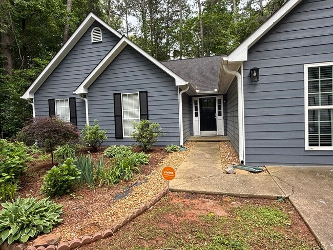 Building Photo - 3895 Hardee Dr NW