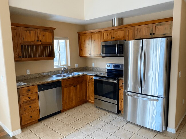 Foto del edificio - Little Italy Oceanview Corner Suite