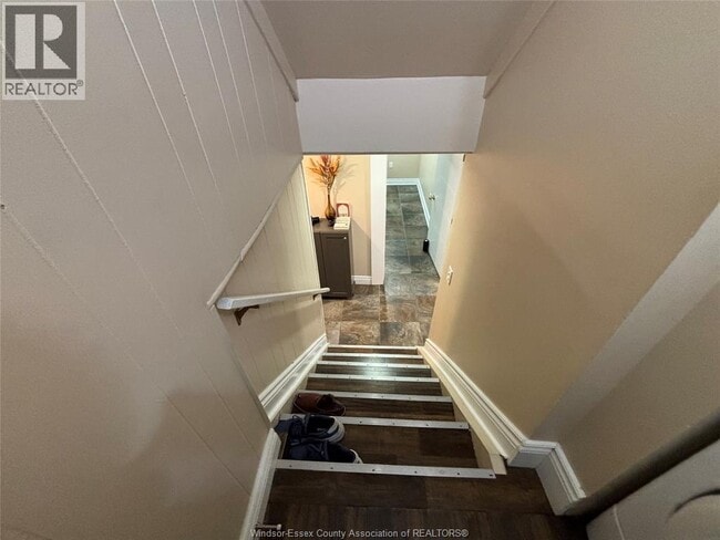 Building Photo - 1636 Dufferin Pl