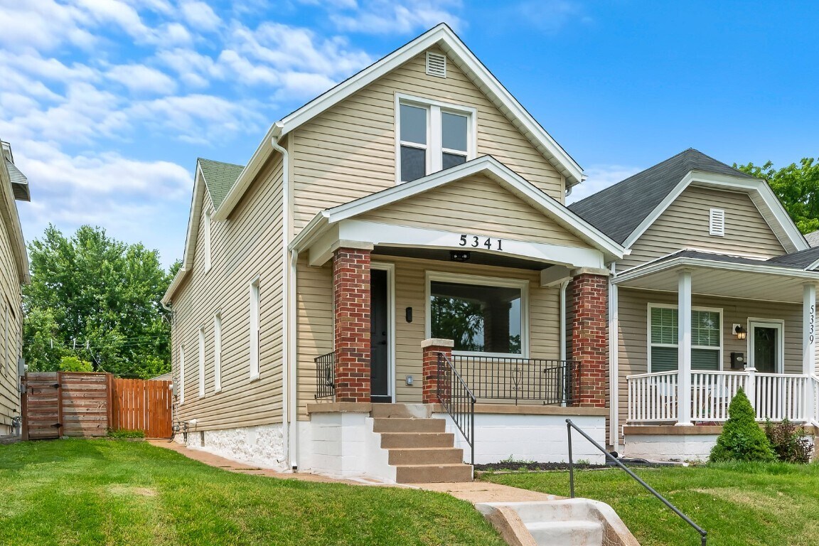 Foto principal - 5341 Magnolia Ave