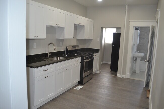 Foto del edificio - 3807 Norfolk Ave