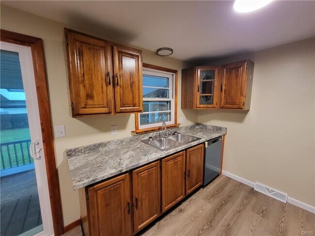 Building Photo - 4629 Wilcox Pl