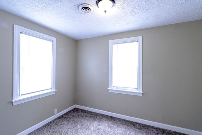 Foto del edificio - Newly Renovated 2 Bedroom Ranch