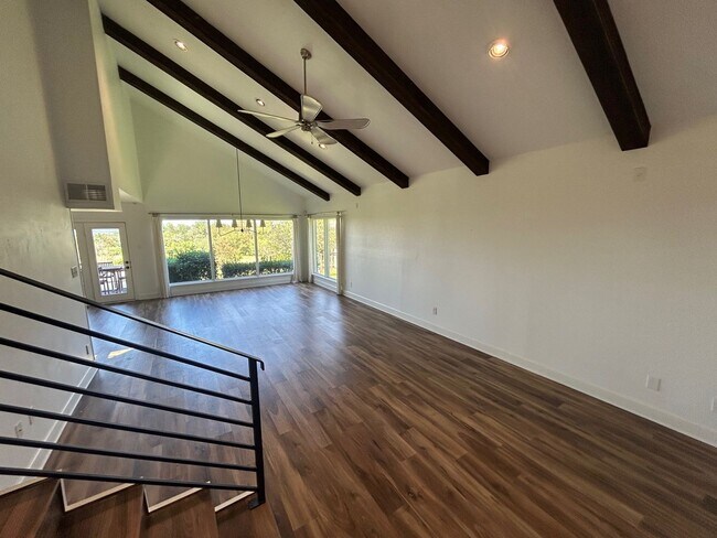 Foto del edificio - Beautiful Home with Beautiful Views