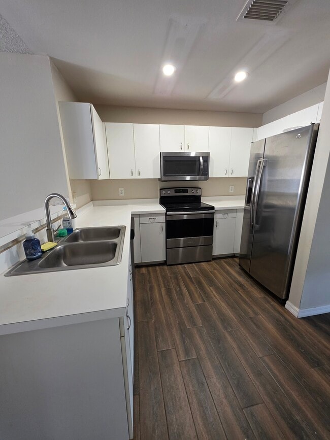Building Photo - 12508 Castle Hill Dr