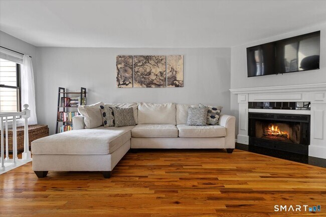 Building Photo - 109 Peddlers Dr