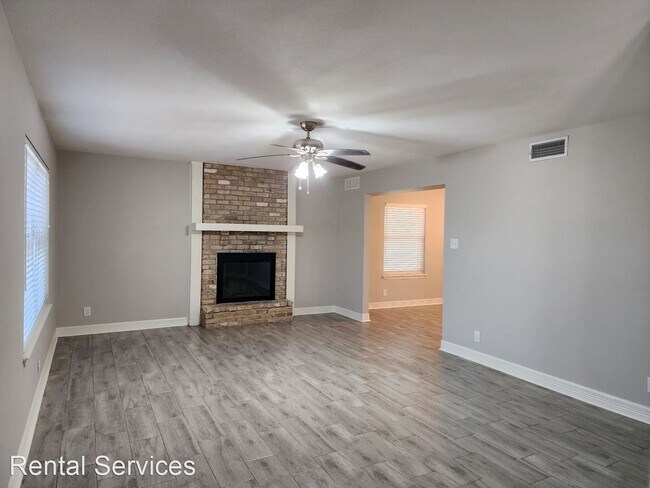 Foto del edificio - 4 br, 2.5 bath House - 2755 Evangeline Dr