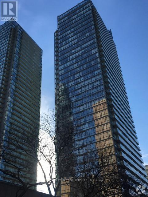 Building Photo - 37-1837 Grosvenor St