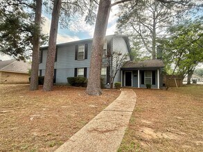 Building Photo - 3711 Colony Park Dr